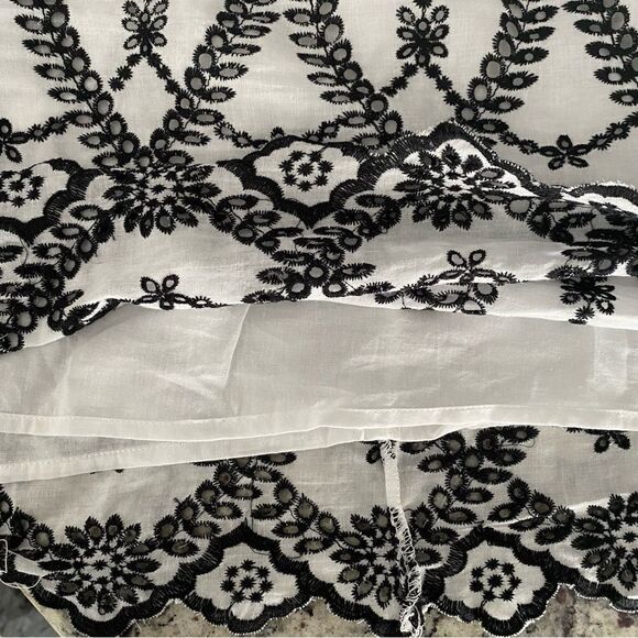 MINKPINK Harvey Mini  Skirt Black White Embroidered Floral Revolve SZ S NWT - Picture 12 of 16